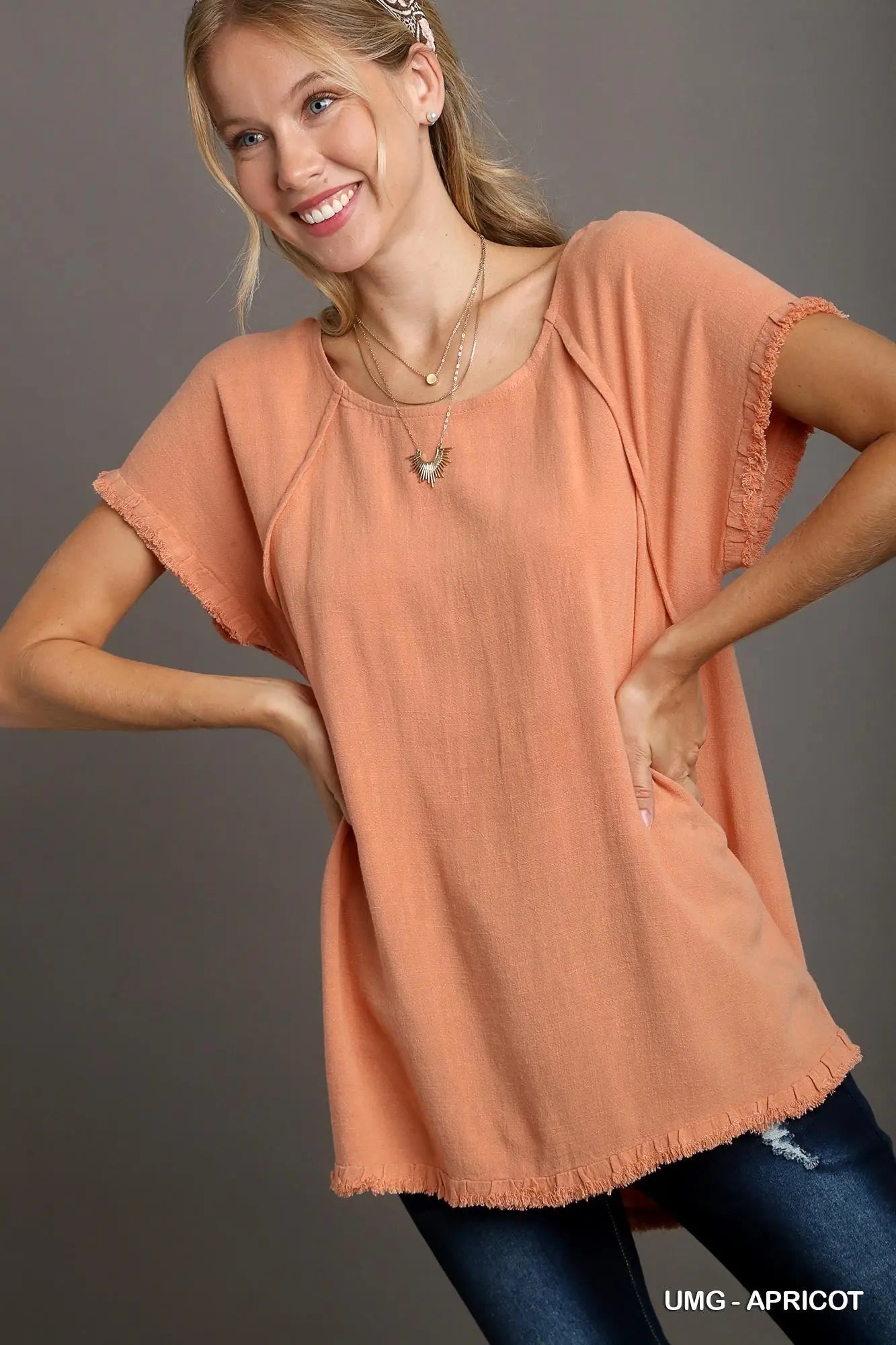 Solid Linen Short Sleeve Top Featured Seam and Ruffle Fringe Edges