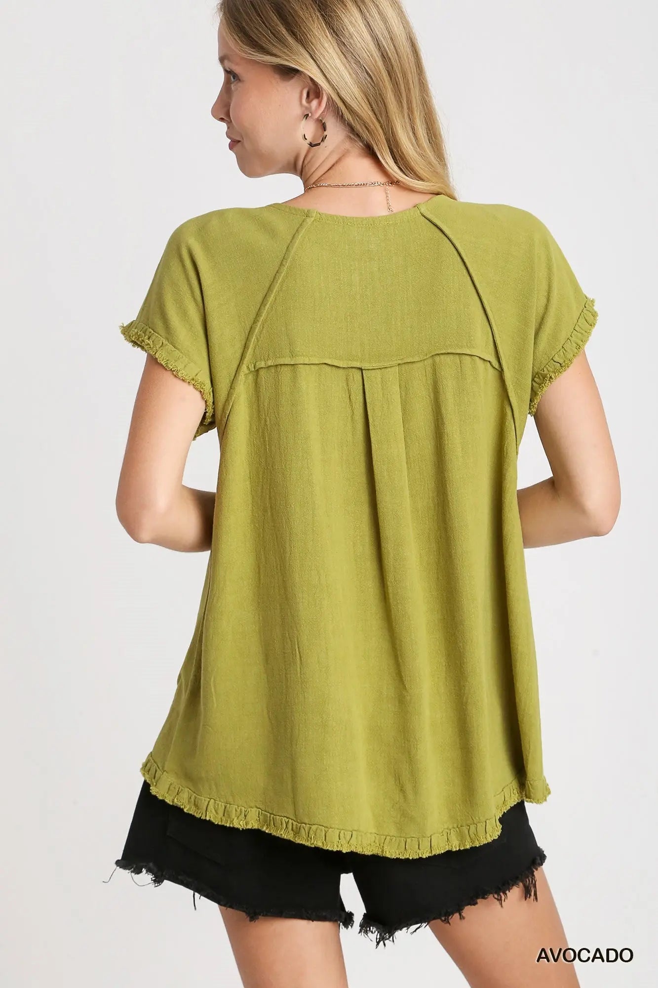 Solid Linen Short Sleeve Top Featured Seam and Ruffle Fringe Edges